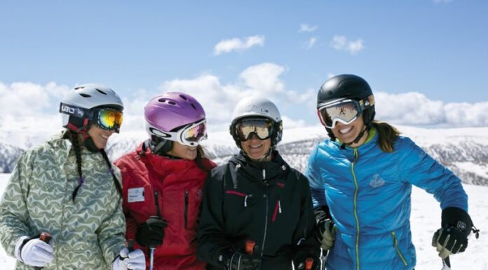 Does buy online is better than offline, and how buy women jackets online