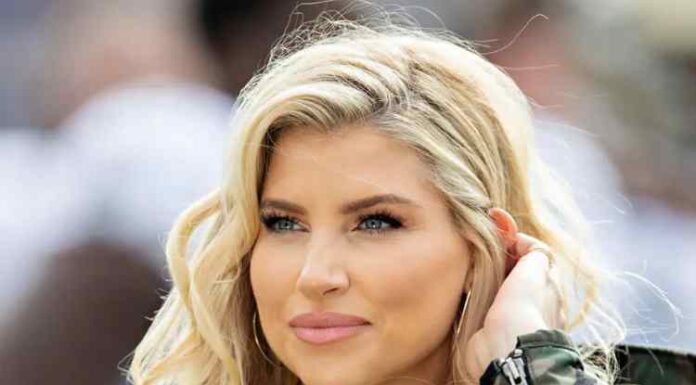 Melanie Collins Bio: husband, net worth, lifestyle, career Melanie Collins Bio